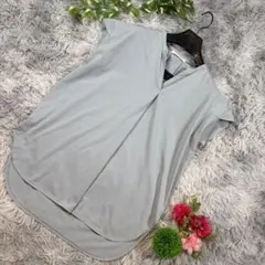✨MICHEL KLEIN✨サイズ38(Ｍ)グレー Vネック ノースリーブシャツ