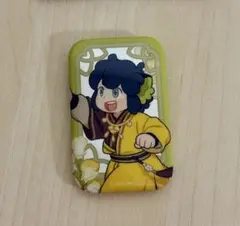 羅小黒戦記　中国限定　MINISOコラボ　シャオヘイ　スクエア缶バッジ