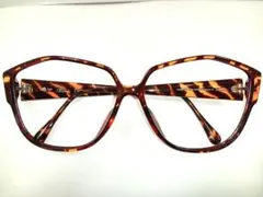 Item thumbnail for item 1005e486-8656-4adb-9612-ba8aa8795b8b