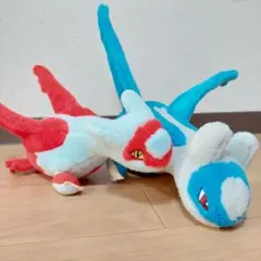 新品タグ付きポケモンぬいぐるみ ラティオス ラティアス 限定 - メルカリ