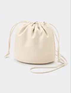 GU リバーシブルフェイクファーバッグ