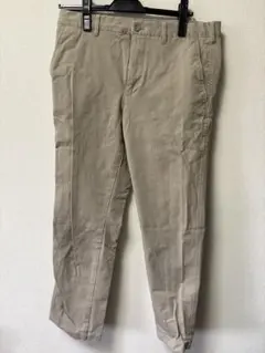 ユニクロ　ベージュ チノパン