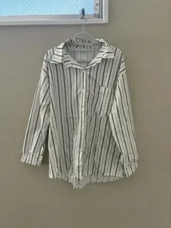 ストライプ 長袖シャツ