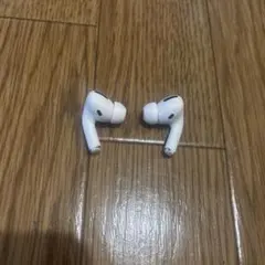 AirPodsプロ　ワイヤレスイヤホン ホワイト