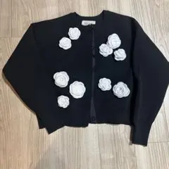 美品　alice+olivia お花のレース付きカーディガン alice + olivia ブラック レースカーディガン 立体編み 花柄 冷房