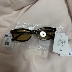 h&mサングラス　スクエアのサムネイル