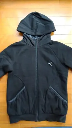 Puma ブラック リバーシブル パーカー