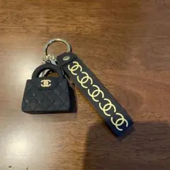 時間限定販売　CHANELシャネル★ミニバッグキーホルダー