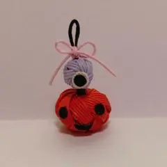 クラフトバンド　ハロウィン　かぼちゃと一つ目おばけのチャーム