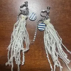 Item thumbnail for item 8989d9d5-d60c-4ea0-982d-8aafa7249f1a