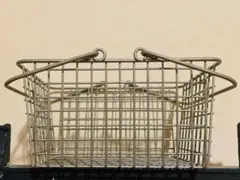 Madu アンティーク調バスケット