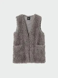 【新品タグ付き】PLST フェイクファーベスト