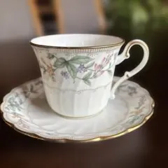 ノリタケ　新品未使用花柄カップ・ソーサー 2個セット