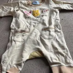 プーさんロンパース クリーム色