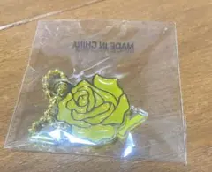 ELLY ステンドグラスチャーム