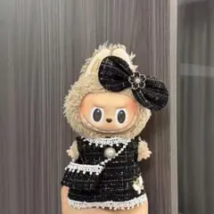 ク*ア様 黒ドレス　labubu服 キーホルダー ぬいぐるみ 適用 着替　1/2