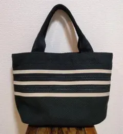 Item thumbnail for item 42c7f482-3833-4b2f-bfa0-280a1a7c06b8