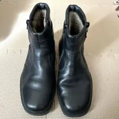 黒 レザー ジッパー付き ムートンブーツ