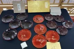 銘々皿　菓子皿　春慶 会津塗 山中塗 朱渕 漆器 花柄金彩装飾皿 茶道具