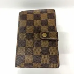 Item thumbnail for item a2eb09b1-5bc7-4fb0-ab62-7708d7ba82bf