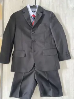 130cm フォーマルスーツセット　水色ワイシャツと ストライプネクタイ付き