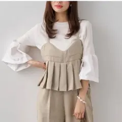 タックフレア異素材ドッキングニットPO ホワイト　　frene フラーネ