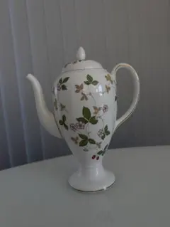 WEDGWOOD WILD STRAWBERRY ティーポット