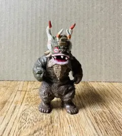 ウルトラセブン カプセル怪獣 ミクラス ガシャポン