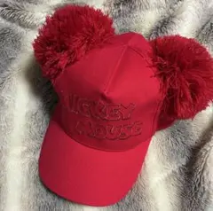 ディズニー　ミッキーマウス ポンポン付きキャップ