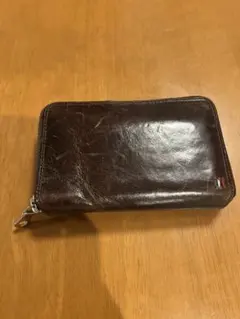 ダークブラウン レザー ミドルウォレット　ウルティマトーキョー