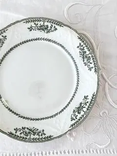 Bernardaud Limoges】Eugenie バラ柄 プレート - メルカリ