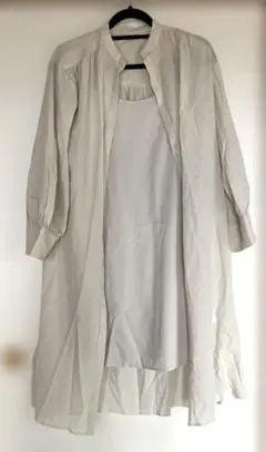 【新品未使用】ミラオーウェン　ベージュ シャツワンピース 長袖