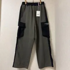 신제품 미사용 퍼스널 카고 팬츠 L 카키 블랙 다른 소재 스위치