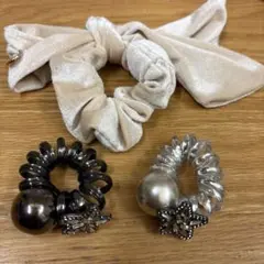 シュシュ ベージュ　ヘアゴム　パール　星　ブラック　シルバー