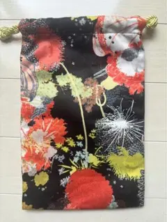 2025年最新】DRIES VAN NOTEN ポーチの人気アイテム - メルカリ