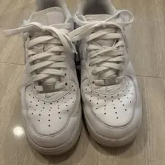 Nike Air Force 1 Supreme ホワイト