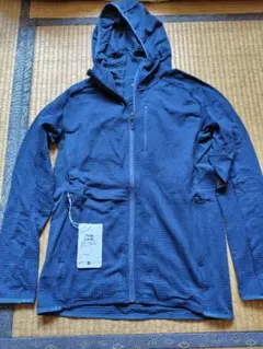 Item thumbnail for item eae3c95b-7c13-424b-851d-84a6f7526116