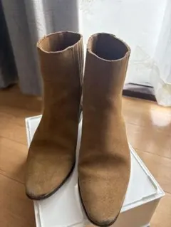 ZARA ベージュ スエード サイドゴアブーツ　サイズ36