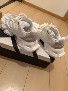 adidas XLG RUNNER SHOES