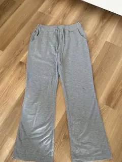 グレー スウェットパンツ Lサイズ
