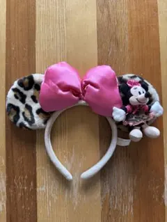 ミニーマウス ヒョウ柄カチューシャ