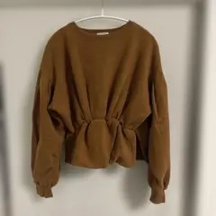 AMAIL ブラウン クロップドスウェット