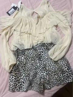 新品　ELISABETTA FRANCHI セットアップ　ドッキングレオパード