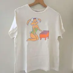 PUNYUS Tシャツ