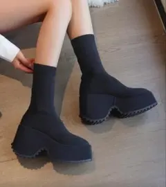 Item thumbnail for item af564443-bb1d-4c2e-8164-ed90a745d6b8