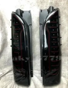 新品トヨタ200系ハイエース ファイバーLEDシーケンシャル テールランプ 