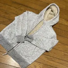 グレー フリース　フード付きパーカー　ユニクロ