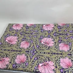 シーチング.綿100%生地.幅110cm×100cm.緑葉っぱピンク花.3709