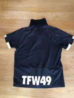 Item thumbnail for item 0352f960-92e7-4932-9448-f860b30cd56c