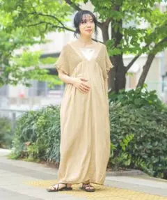 【産前・産後対応】マタニティ／シャーリングVワンピース